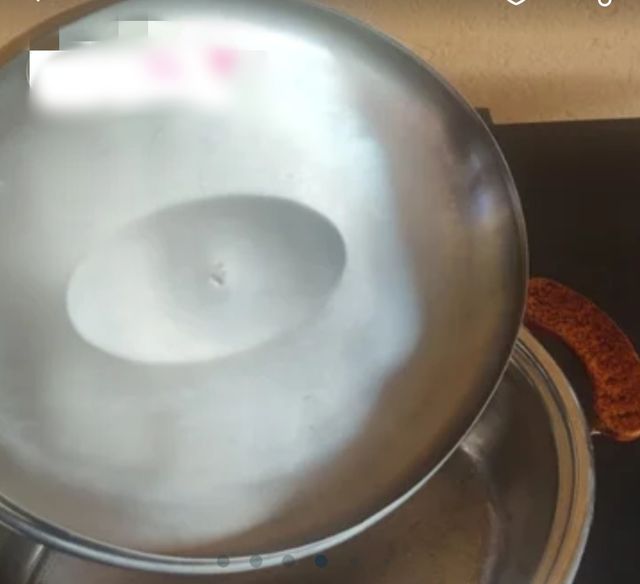 OLLA DE ACERO INOX OVALADA.