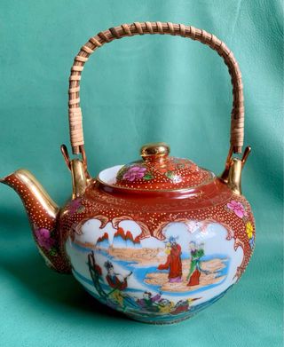 TETERA PORCELANA CHINA CON ASA DE RATAN