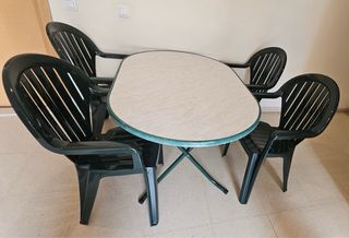 Mesa + 3 sillas terraza - plástico