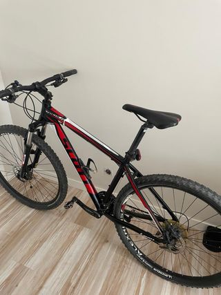 Bicicleta Scott MTB