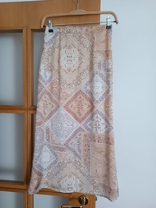 Conjunto top y falda. Top S y falta xs