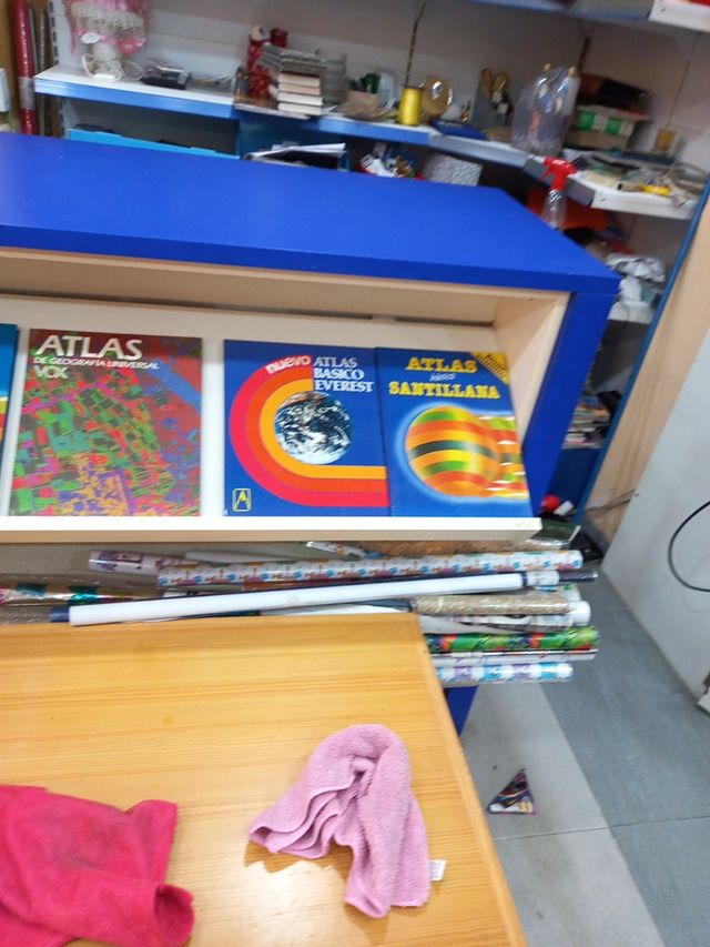 Atlas escolares: España, Everest, Santillana 6 atl