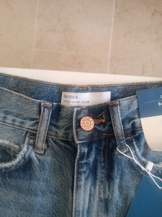 Pantalón vaquero corto mujer 