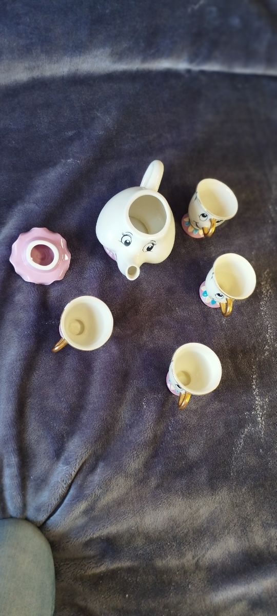 Tetera y tazas La Bella y la bestia, oficial NUEVO