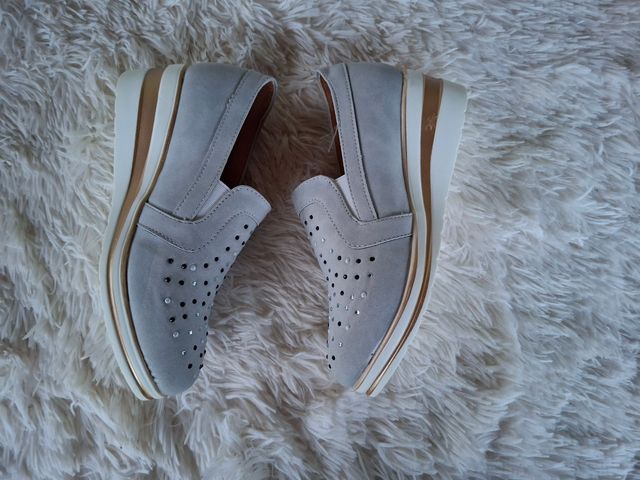 Cuñas ligeras, talla 37