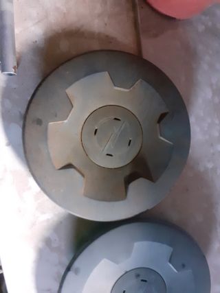 3 Tapacubos opel movano