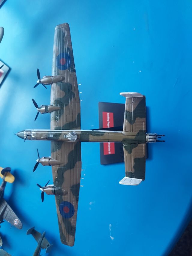 Maqueta Handley Page Halifax GR Mk II