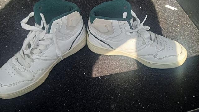 Botines Kelme t 37, como nuevos