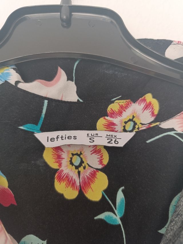 Vestidos verano mujer 
2€ cada uno