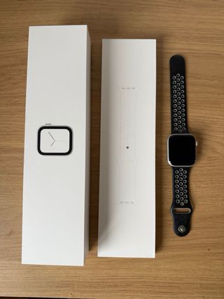 Apple watch series 4 negro