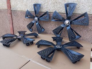 Tapacubos Skoda Karoq negros