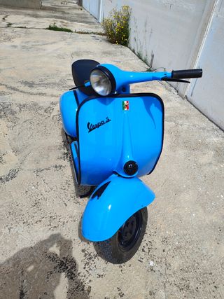 Vespa 1960 Azul