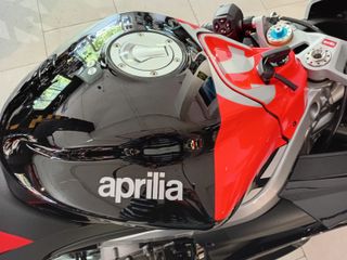 APRILIA RS 660 FACTORY E5+ 2025