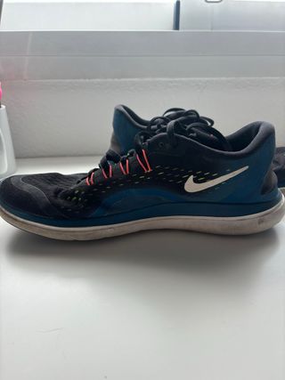 Zapatillas Nike Running - Azul y Negro