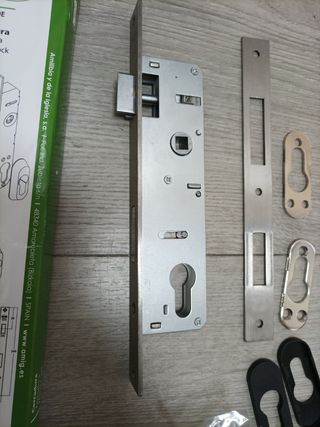 Amig Cerradura Embutir Carpintería Metálica 720E