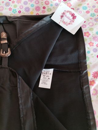 Falda negra cuero - Talla única