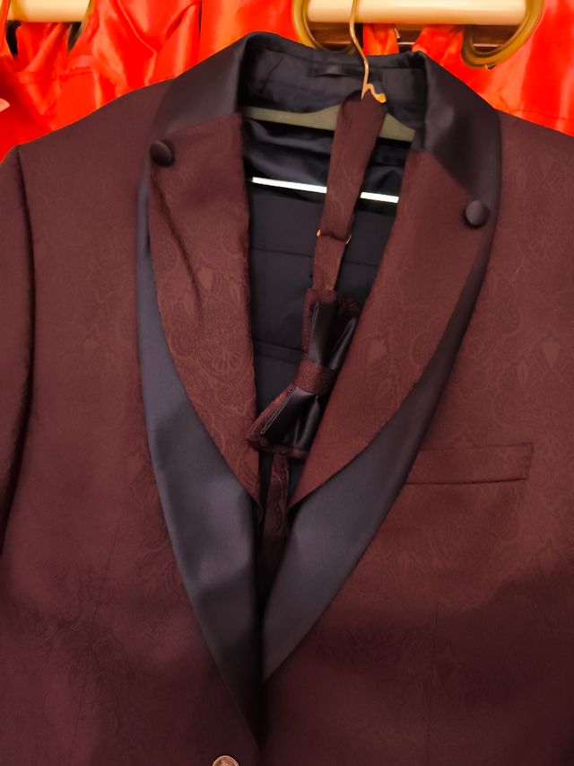 Traje de novio ceremonia 