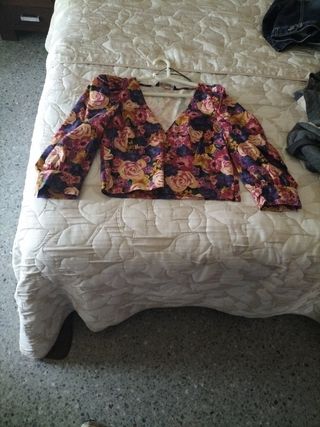 Camisa/top floral Zara eventos
