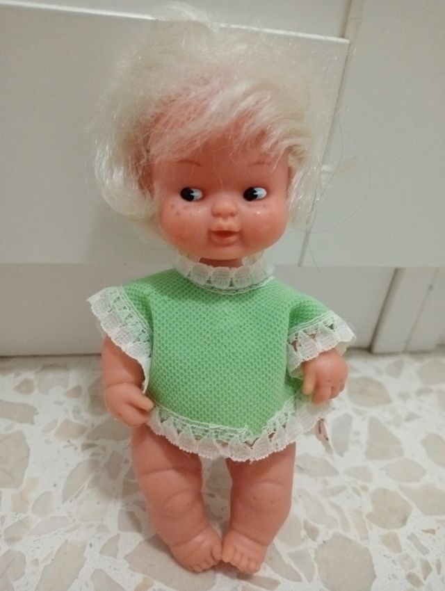 Muñeca barriguitas años 80