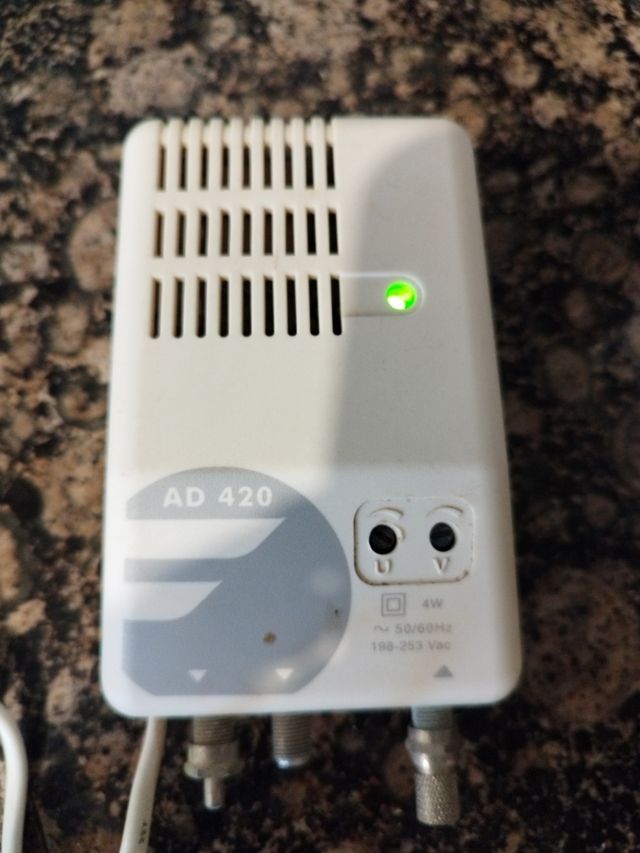 Amplificador de antena de interior