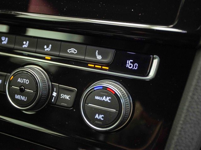 VOLKSWAGEN Golf GTI Performance 2.0 TSI 180kW 245CV