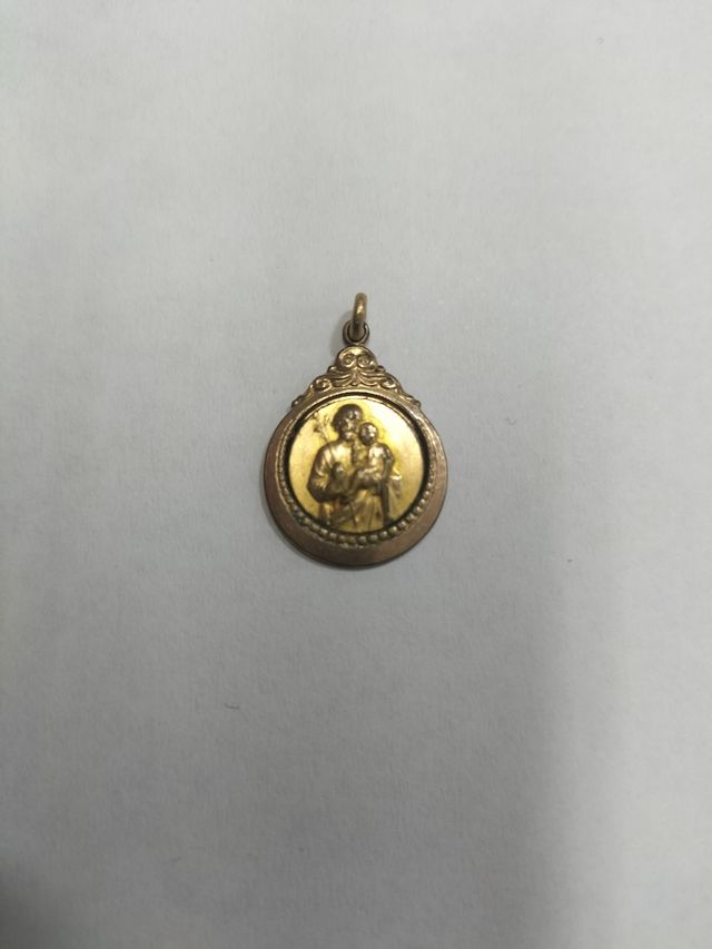 Medalla cristo nazareno