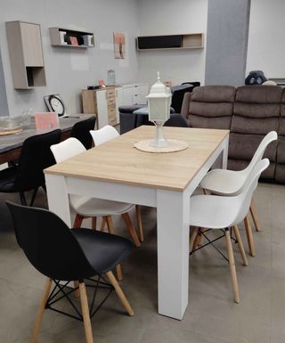 LIQUIDO!! MESA EXTENSIBLE NUEVA!! + ENVIO GRATIS!!