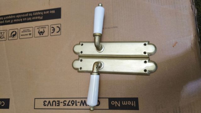 ¡Chollo! Lote 3 Juegos de  manillas vintage dorada