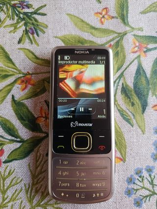 Nokia 6700 Classic