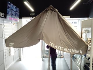 SOMBRILLA DE TERRAZA 2,5 METROS