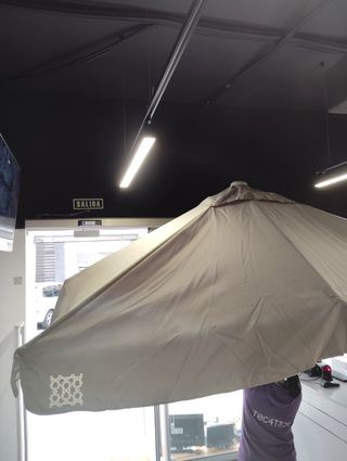 SOMBRILLA DE TERRAZA 2,5 METROS