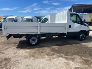 IVECO  DAILY  CAJA ABIERTA 