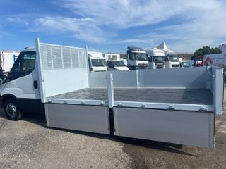 IVECO  DAILY  CAJA ABIERTA 