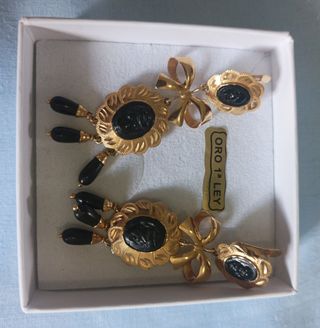 Pendientes oro 18k - Corales negros