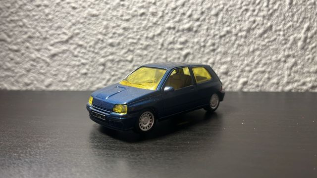 RENAULT Clio E:1/43 SOLIDO