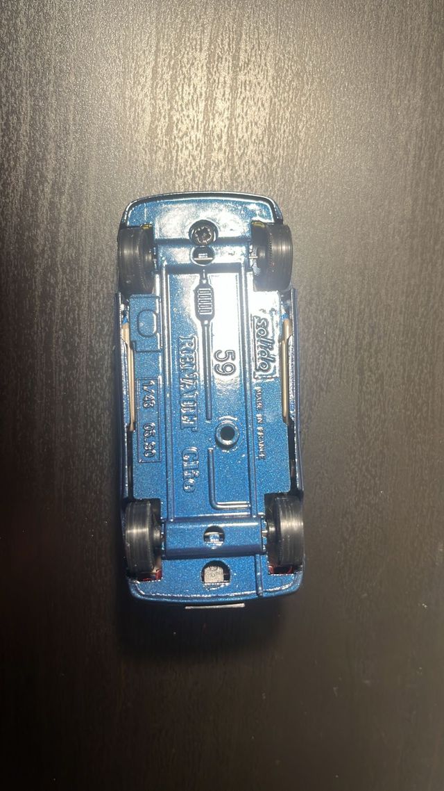 RENAULT Clio E:1/43 SOLIDO