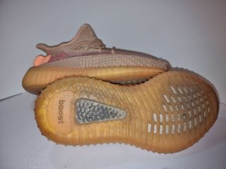 Adidas Yezzy Boost 360. T39 