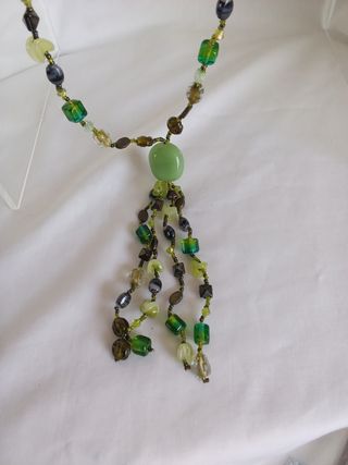 Collar verde 