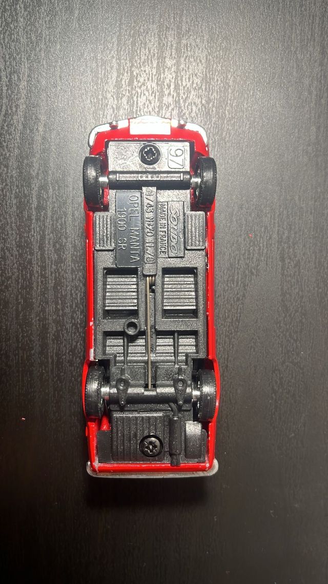 OPEL MANTA 1900 SR E:1/43 SOLIDO