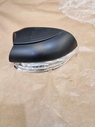 Piloto intermitente. Ref:5K0949102