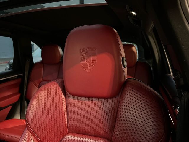 Porsche Cayenne 2016