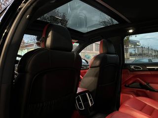 Porsche Cayenne 2016