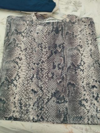 Jersey Stradivarius serpiente talla S