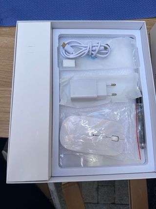 FACETEL O3 Tablet blanca - casi nueva