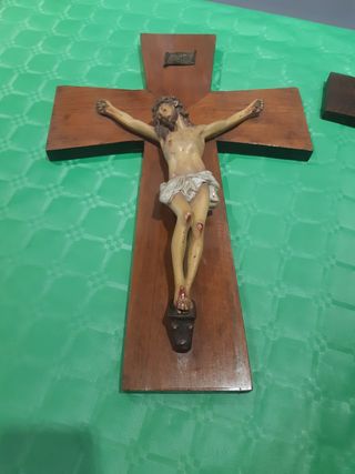 Crucifijo antiguo