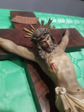Crucifijo antiguo