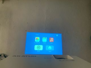 Proyector LED Akatuo - Mini proyector