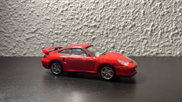 PORSCHE 911 GT2 E:1/43 SOLIDO