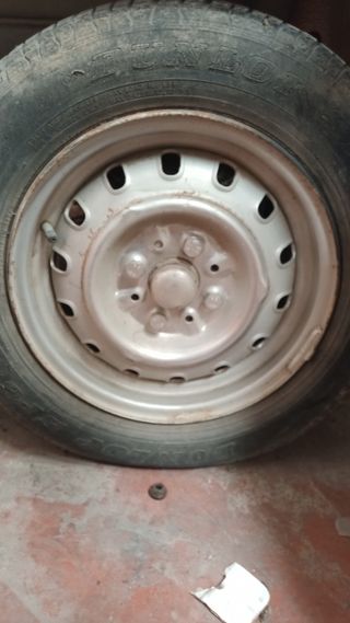 4 Llantas Simca