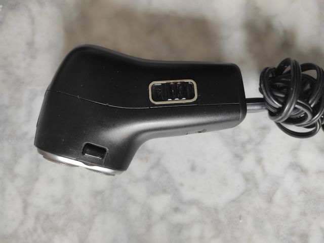 Afeitadora Philips HP1132 - Negra/Plata